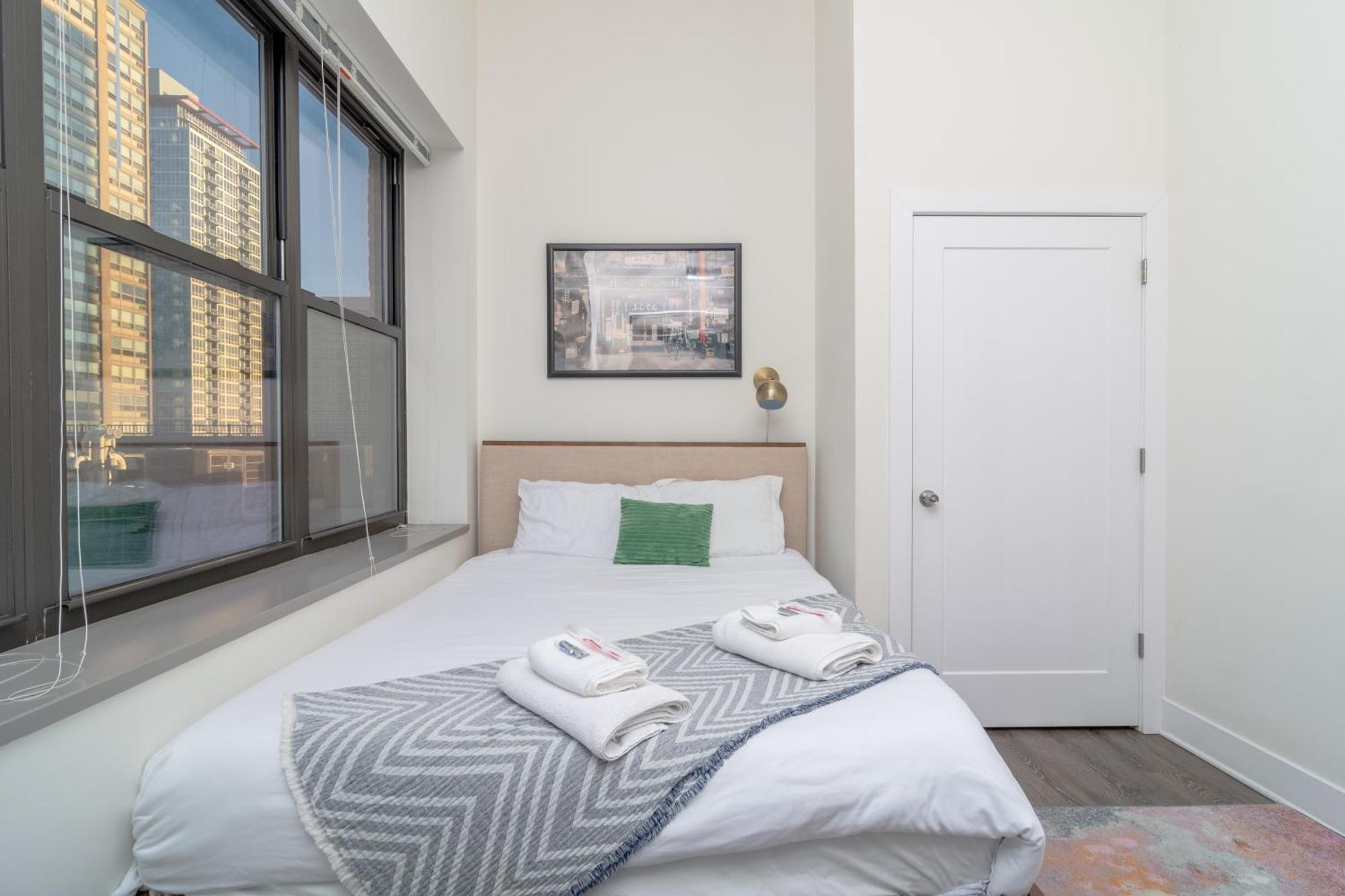 Mccormick Place 3Br Luxury Penthouse Duplex With Personal Rooftop And Optional Parking For 8 Guests In Chicago South Loop Exterior foto